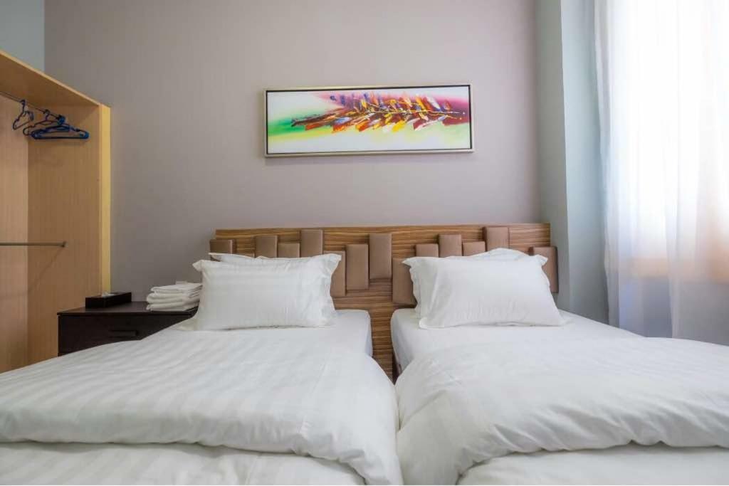 6, Persiaran Tanjung Bunga 3 Vila Batu Ferringhi Exterior foto